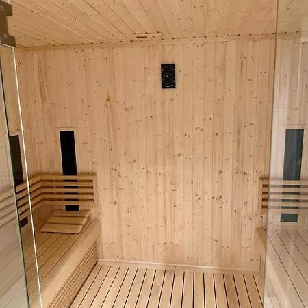 Central House *