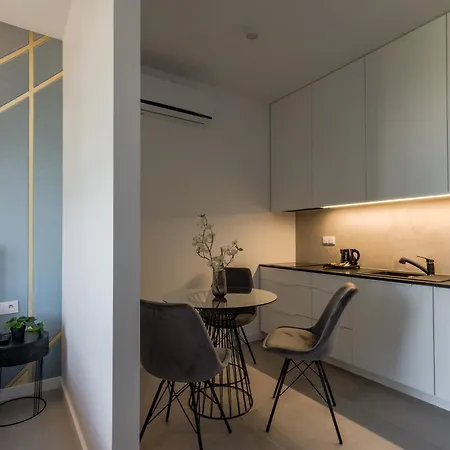 Apartment House *
