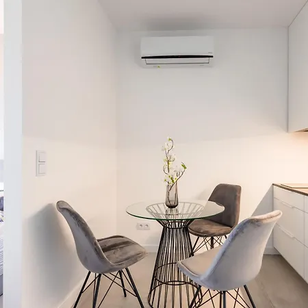 Central House Варшава