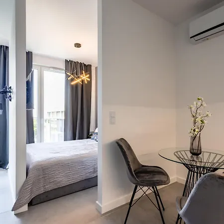 Central House * 바르샤바