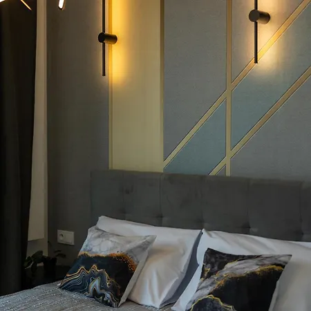 Apartment Central House Warschau