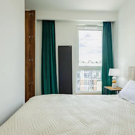 Central House 바르샤바