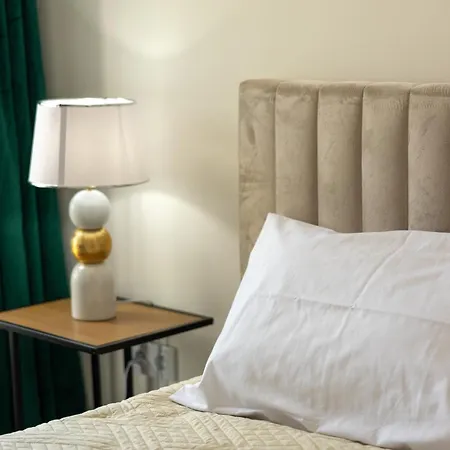 Central House 바르샤바